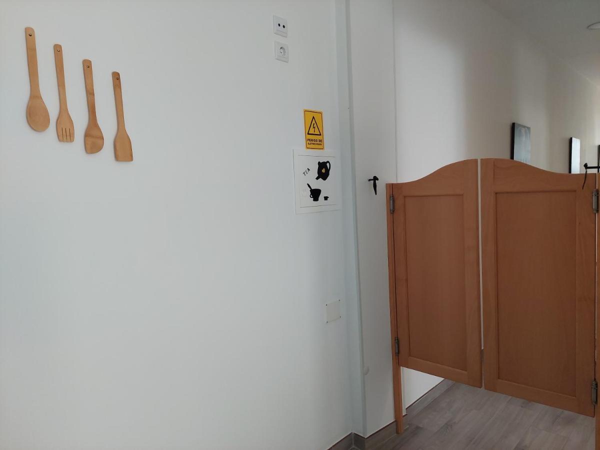 Casa Amarela: Conforto E Localizacao Perfeita! ฟารู ภายนอก รูปภาพ