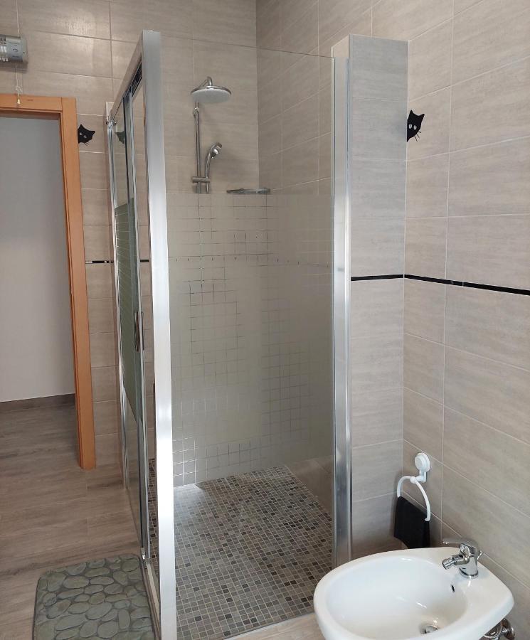 Casa Amarela: Conforto E Localizacao Perfeita! ฟารู ภายนอก รูปภาพ